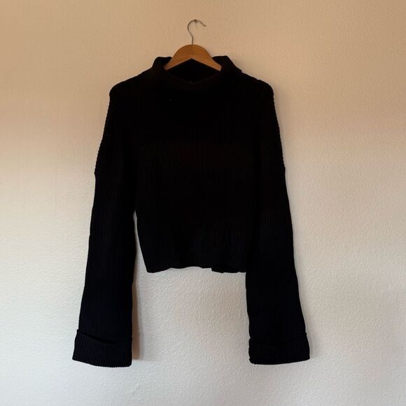 Black turtleneck sweater - Picture 2 of 2